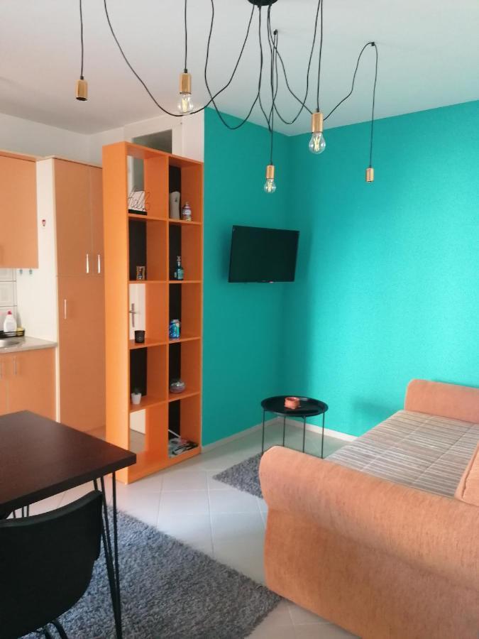 Appartement Fast Sleep & Go 2 à Paraćin Extérieur photo
