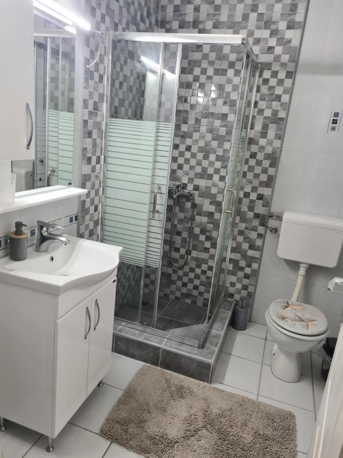 Appartement Fast Sleep & Go 2 à Paraćin Extérieur photo