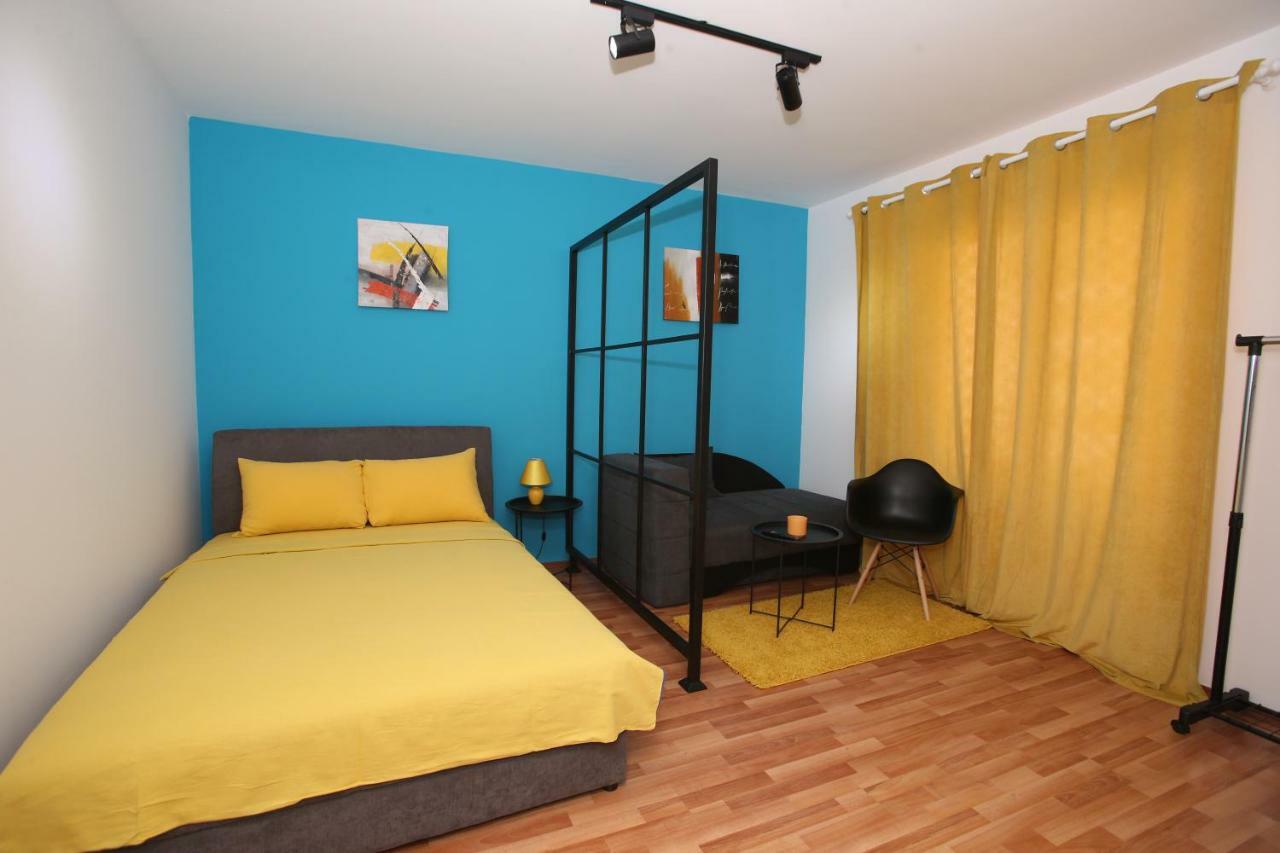 Appartement Fast Sleep & Go 2 à Paraćin Extérieur photo