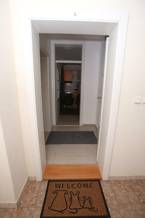 Appartement Fast Sleep & Go 2 à Paraćin Extérieur photo